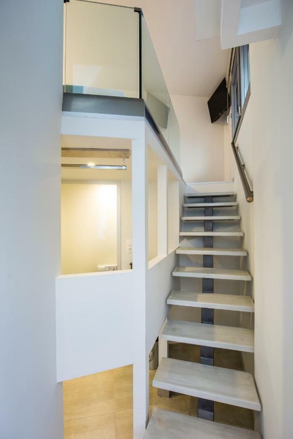 Апартаменты Mr & Mrs K Lofts Потос Экстерьер фото